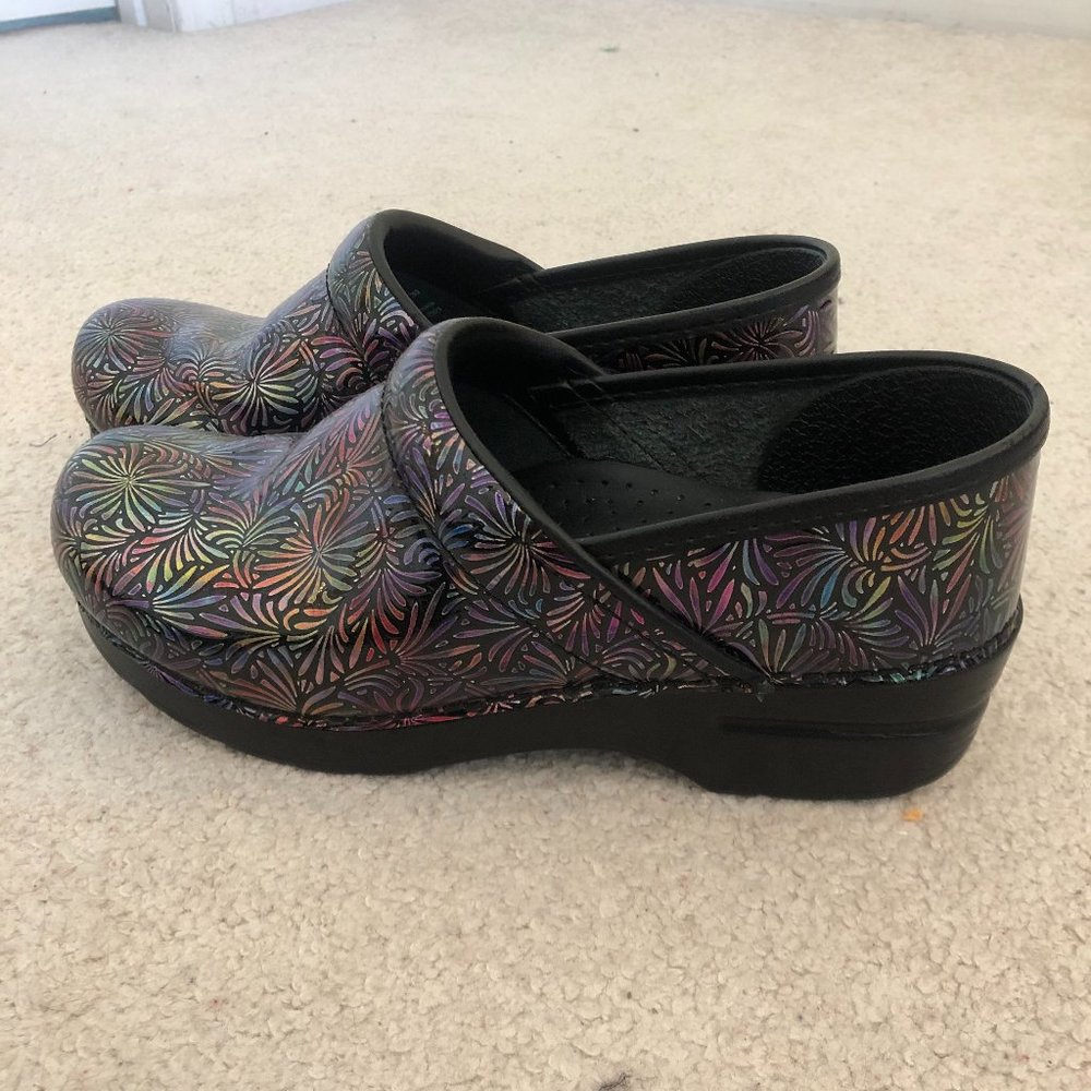 Dansko Professional Clogs Size 39
